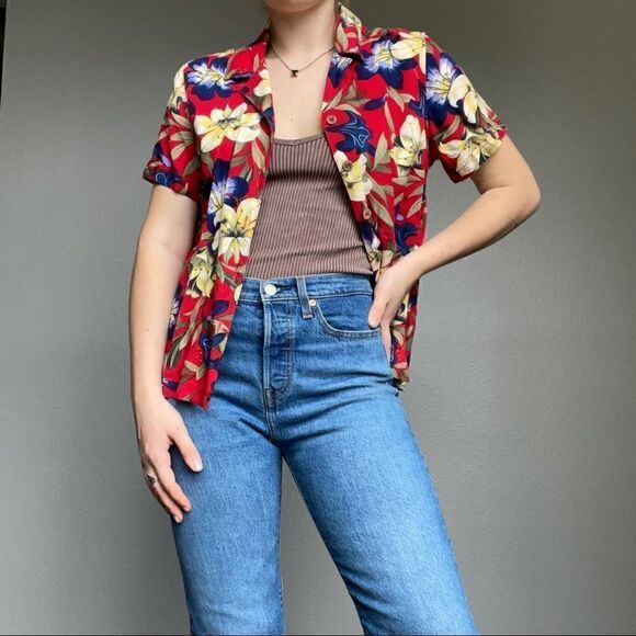 Vintage Women’s 90s Island Traders Red Tropical Floral Hawaiian Button Down Sz S - Picture 2 of 11